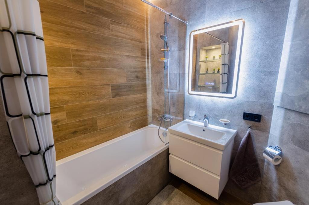 Modern Vip Smart. Apartment Kyiv Exterior photo